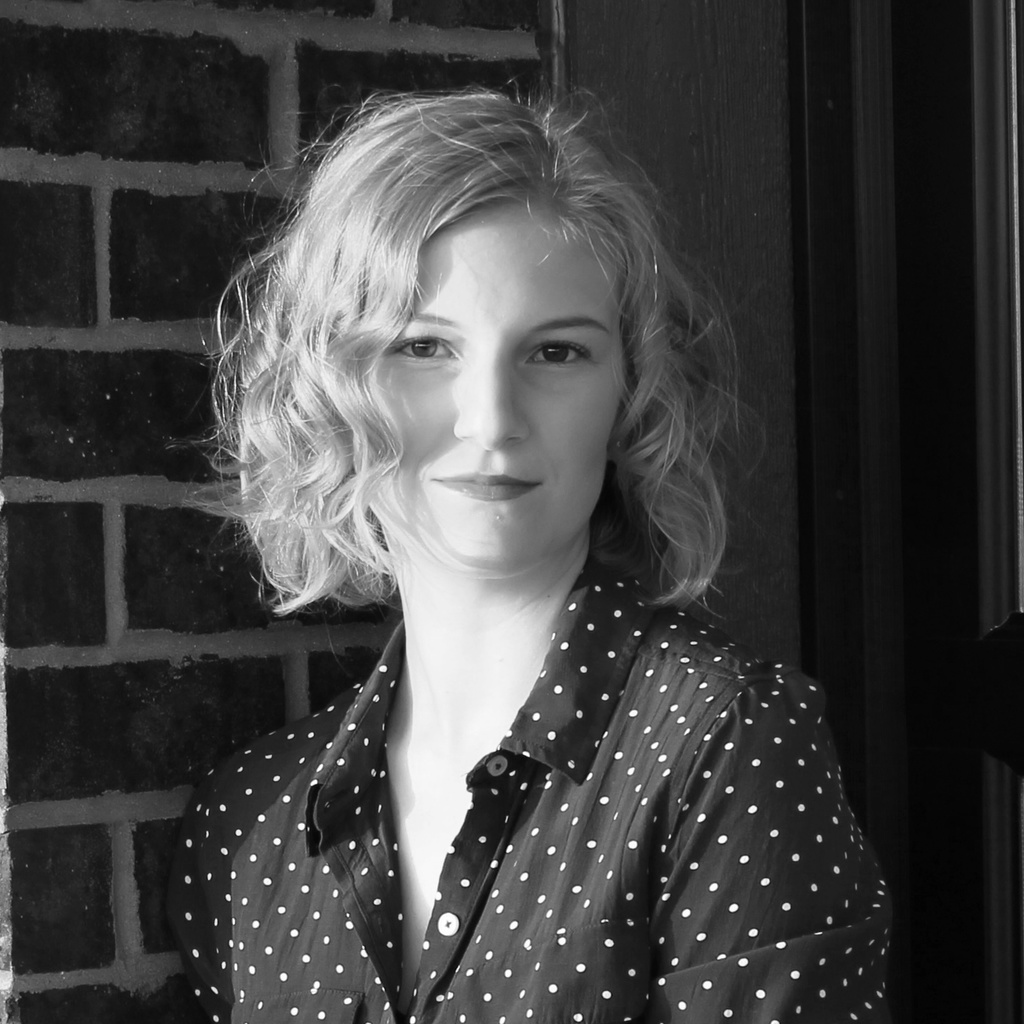 Paige Waller headshot