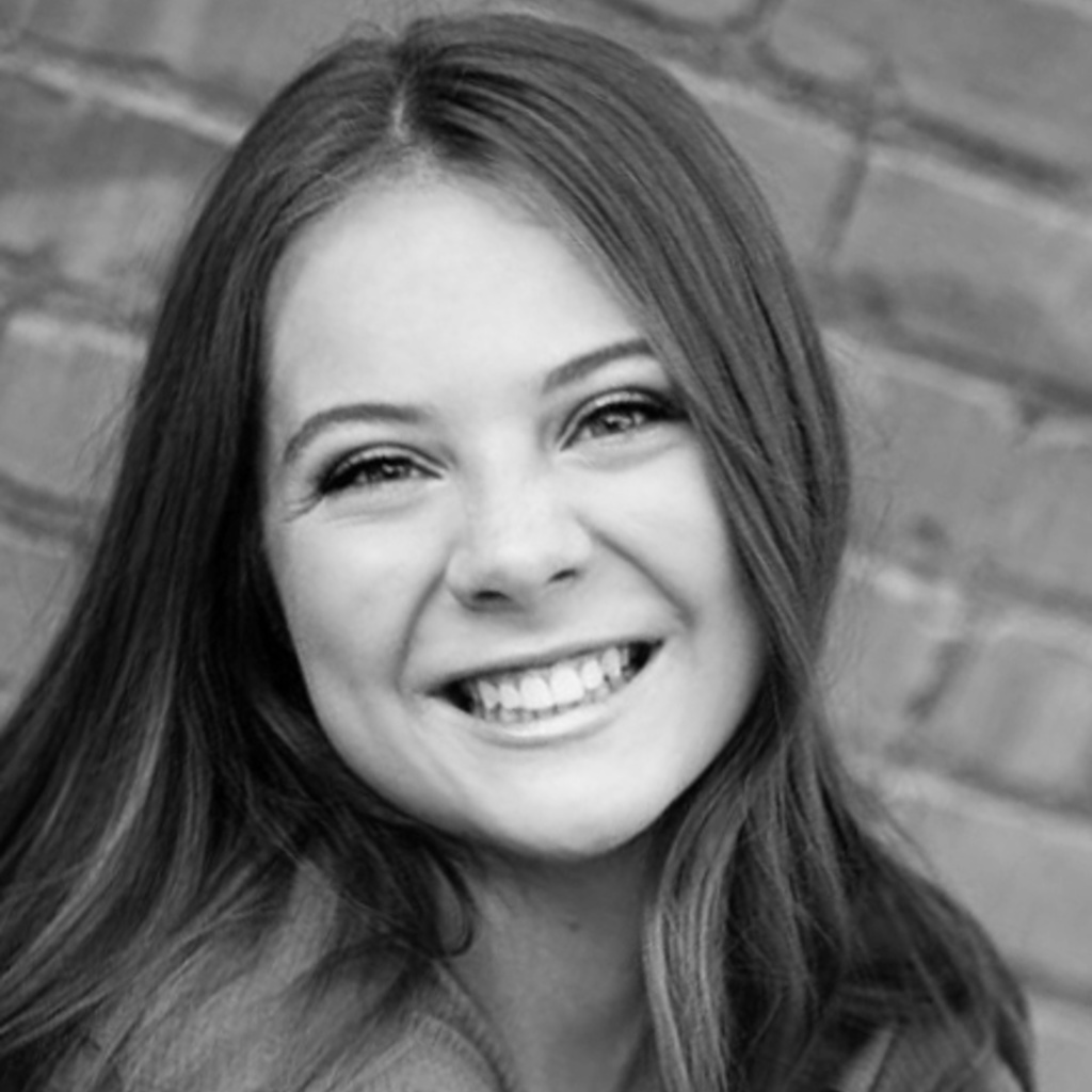 Jemma Hoffman headshot