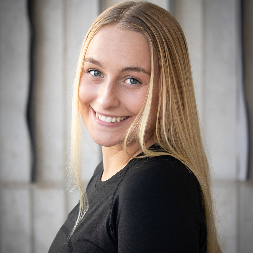 Kendra McDaniel headshot