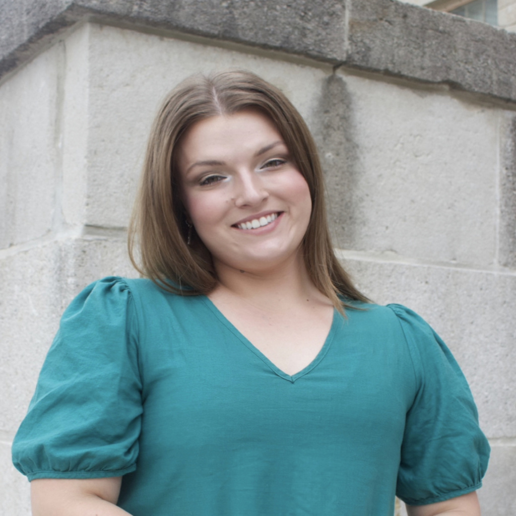 Maddie Bulman headshot