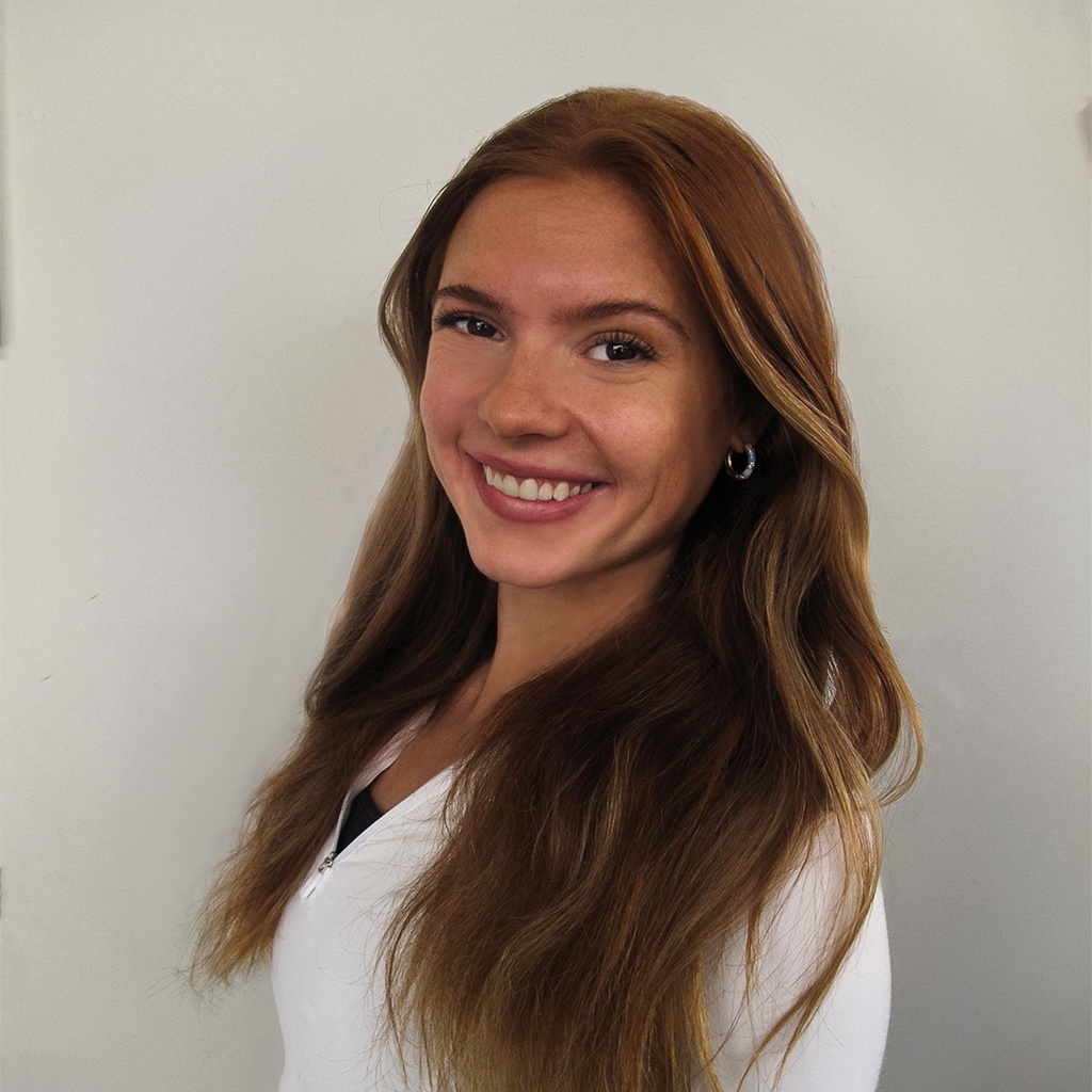 Isabella Kees headshot