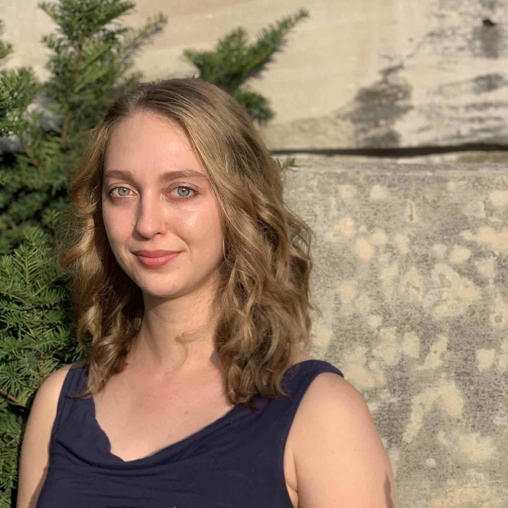 Juliet Remmers headshot