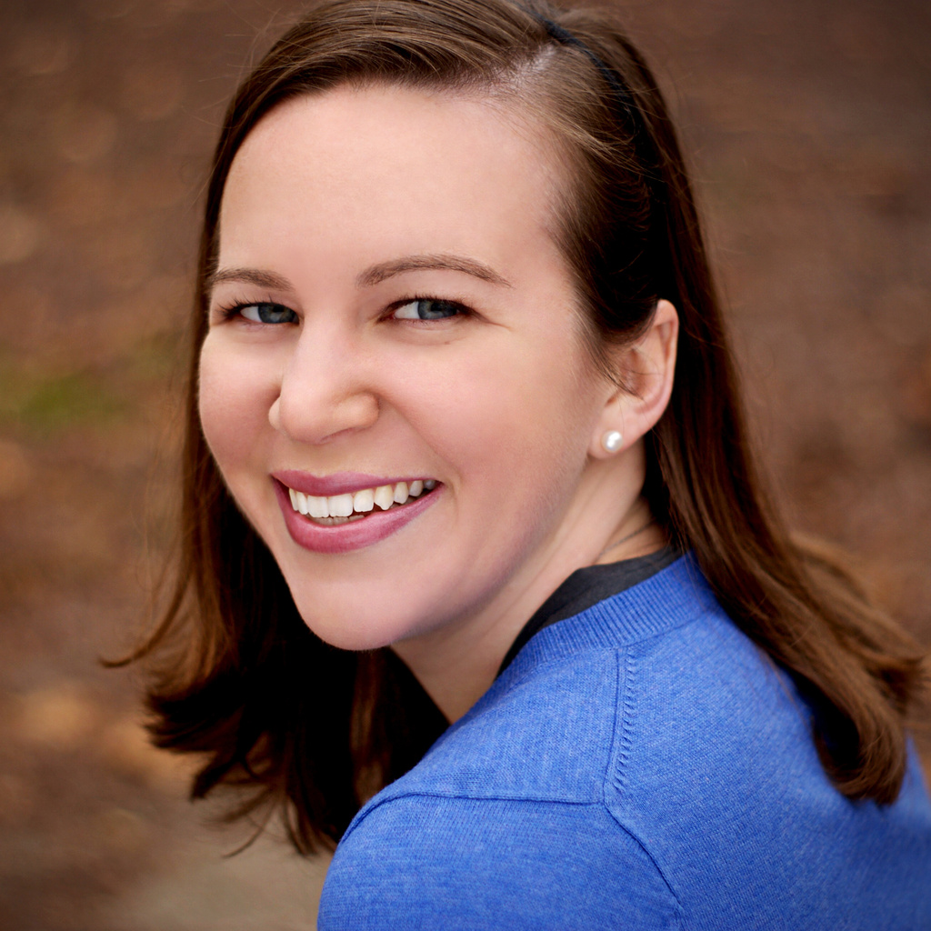 KatyBeth Schmid headshot