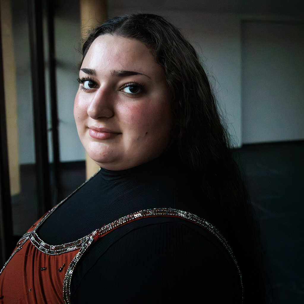 Enza Handzel headshot