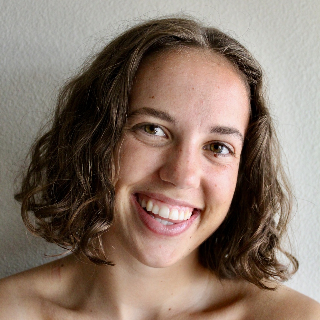 Ruby Gentzler headshot